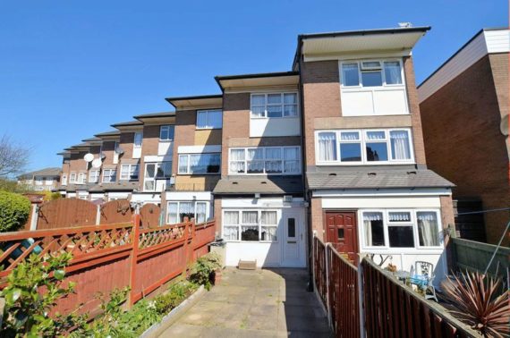 3&nbsp;Bedroom&nbsp;Terraced